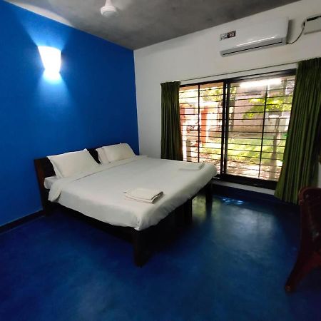 Le Tamarin Guest House ออโรวิลล์ ภายนอก รูปภาพ