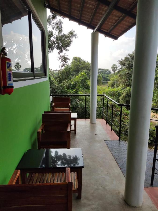 Le Tamarin Guest House ออโรวิลล์ ภายนอก รูปภาพ